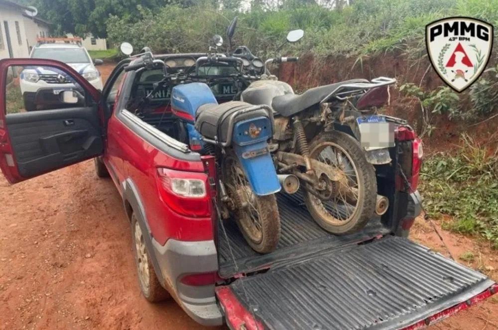 Arma de fogo e duas motocicletas adulteradas são apreendidas em Monte Santo de Minas